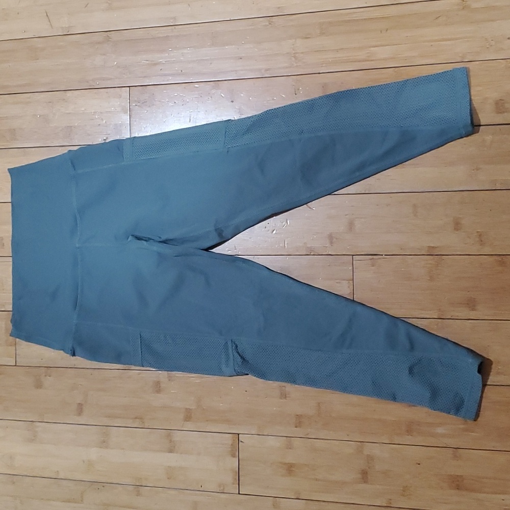 Aerie chill play move leggings